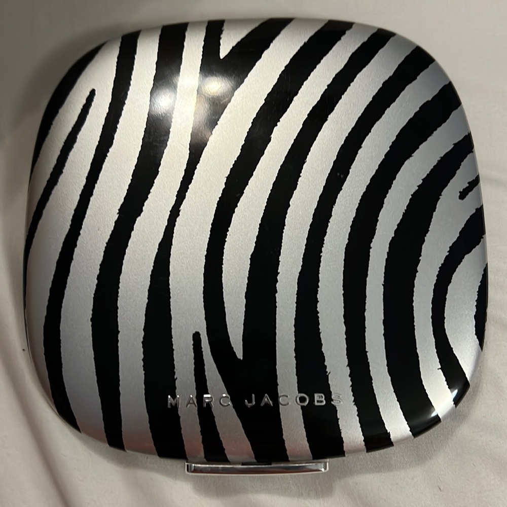 Marc Jacobs 770 The Wild One Eye-Conic Eyeshadow Palette